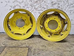 John Deere 12-24 Wiel verstel john deere 6x1 B75 221-275-8 ET+20/-70 Huidige ET-55