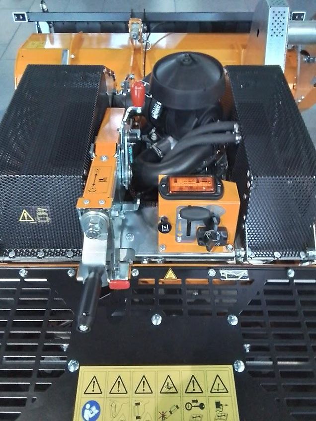 AS-Motor AS 1000 Ovis RC Schlegelmäher Funk Mähraupe