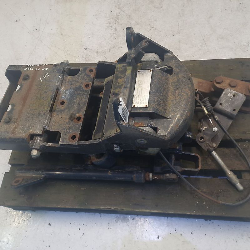 New Holland TS135A (Spare part/Reservedel/Ersatzteil)