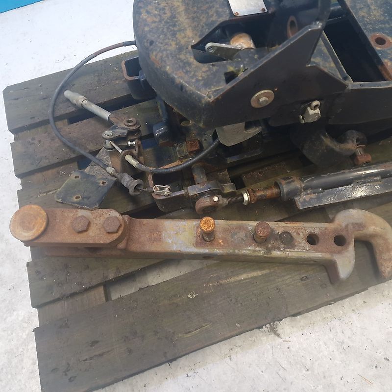 New Holland TS135A (Spare part/Reservedel/Ersatzteil)