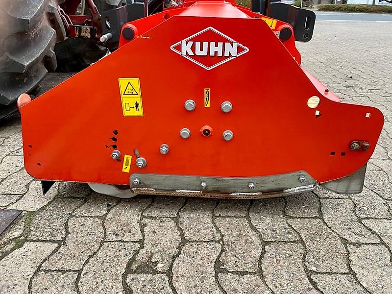Kuhn BPR 280 Front- und Heckanbau