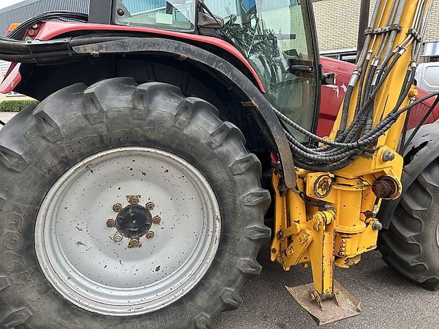 Case IH CS110 TRACTOR MET HERDER MAAIARM