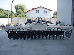 Rolex Hydraulische Scheibenegge / Hydraulic discs harrow / Dechaumeur à disques / Erpice a dischi / Гидравлическая дисковая борона тяжёлая / Brona talerzowa hydraulicznie składana ciężka 4 m