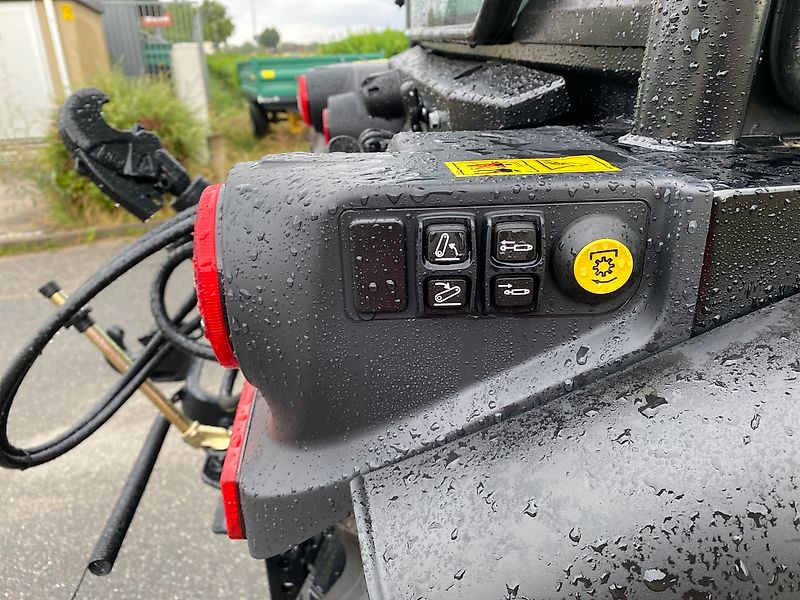 Case IH Quantum 100 F gefederte Vorderachse