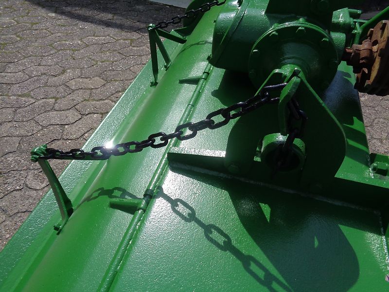 Celli Keine Maschio Bodenfräse 200cm Celli Modell E 205 cm Arbeitsbreite 4 Gang Schaltgetriebe seitliche Stützräder zur exakten Arbeitstiefeneinstellung Fremdkörpersicherung über Lamellenkupplung