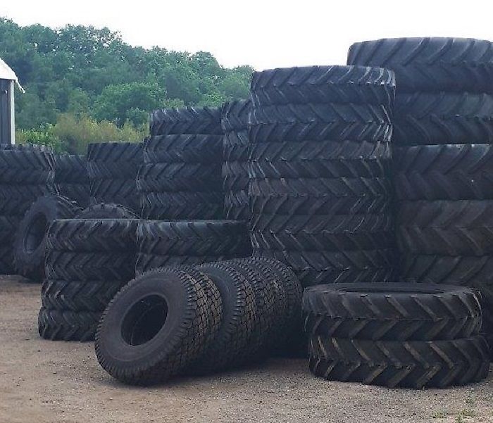 Rosava ROSAVA 750/65R26 (28LR26) CM-102 166A8 TL