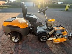Stiga Park 345 PWX - 2 Zyl. Honda - Allrad - Servo - 3 Messer 100cm