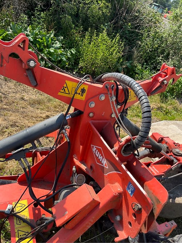 Kuhn GMD 8730