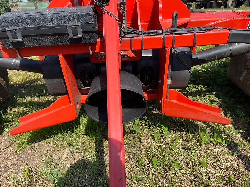 Kuhn GMD 8730