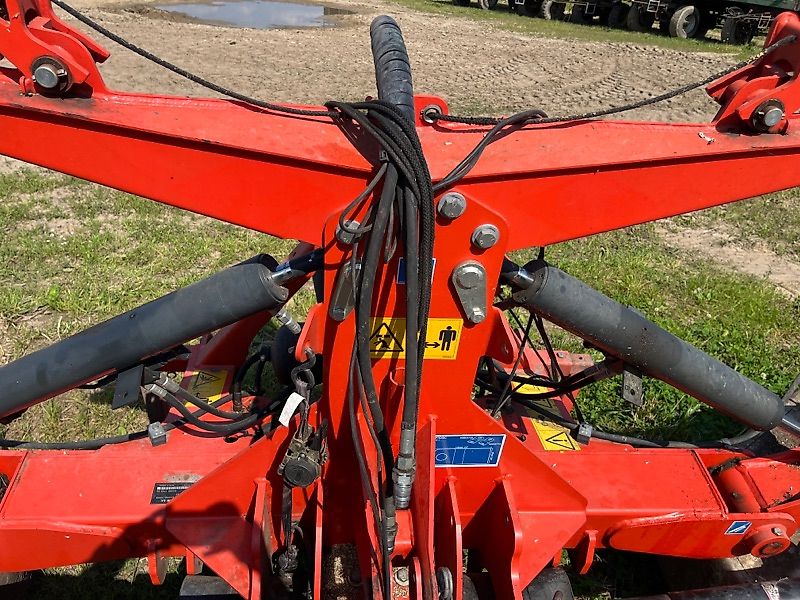 Kuhn GMD 8730