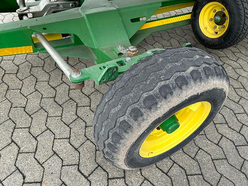 John Deere 640D