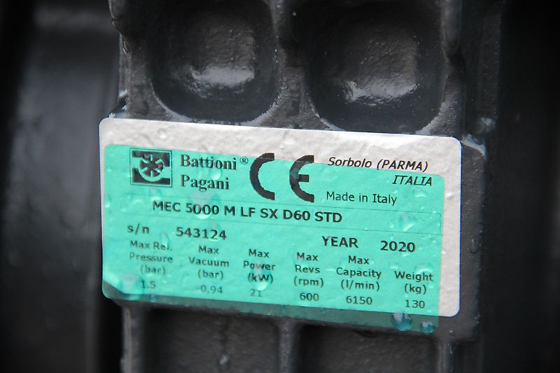 Meprozet Güllefässer/ Slurry tanker/ Wóz asenizacyjny 5000 / Cisterna de 5000 NEW, NEU