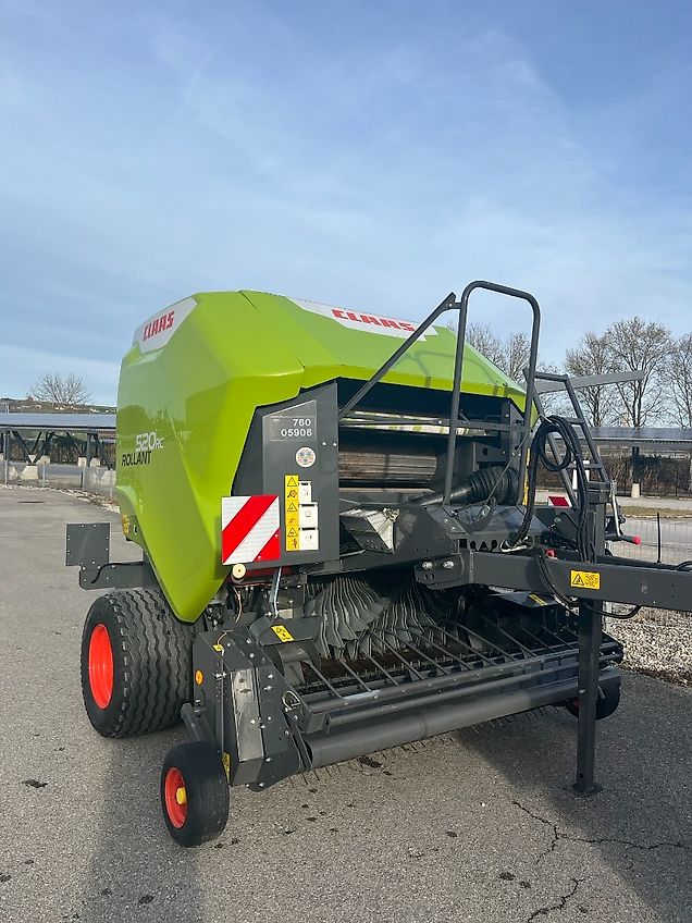 Claas Rollant 520 RC