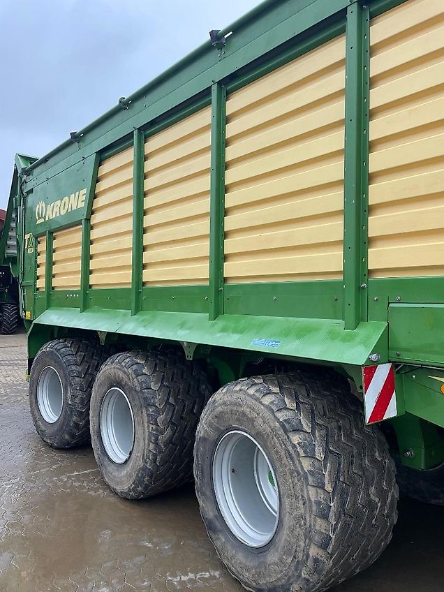 Krone TX 560