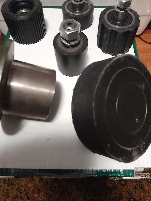 Hagedorn Alle , WISENT; WISENT SR ; Alle HAGEDORN ; Original Teile; Siebbaender, Rollen , usw.