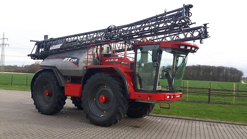 INUMA / AGRIO Komplettrenovierungen - Gestänge 21m - 36m - ISOBUS Nachrüstungen