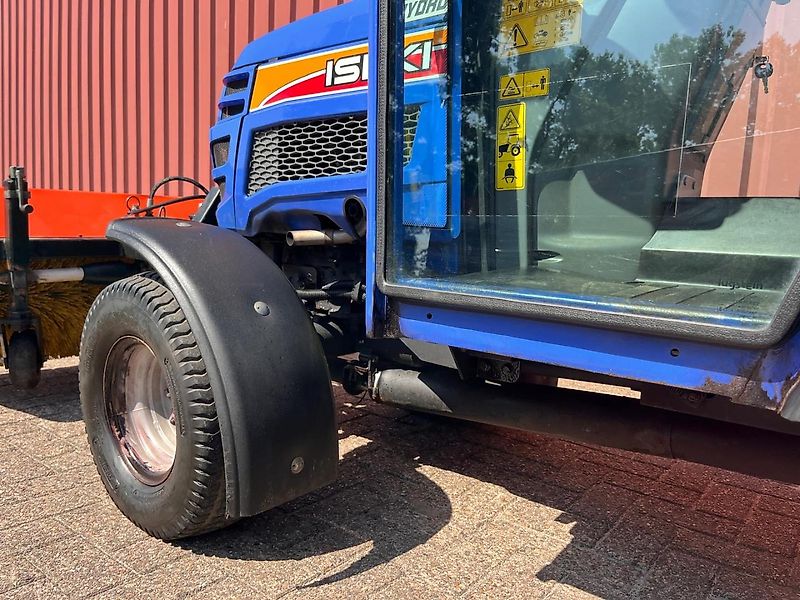 Iseki Iseki TM 3215 AHLK Kommunaltraktor Schlepper Winterdienst Traktor