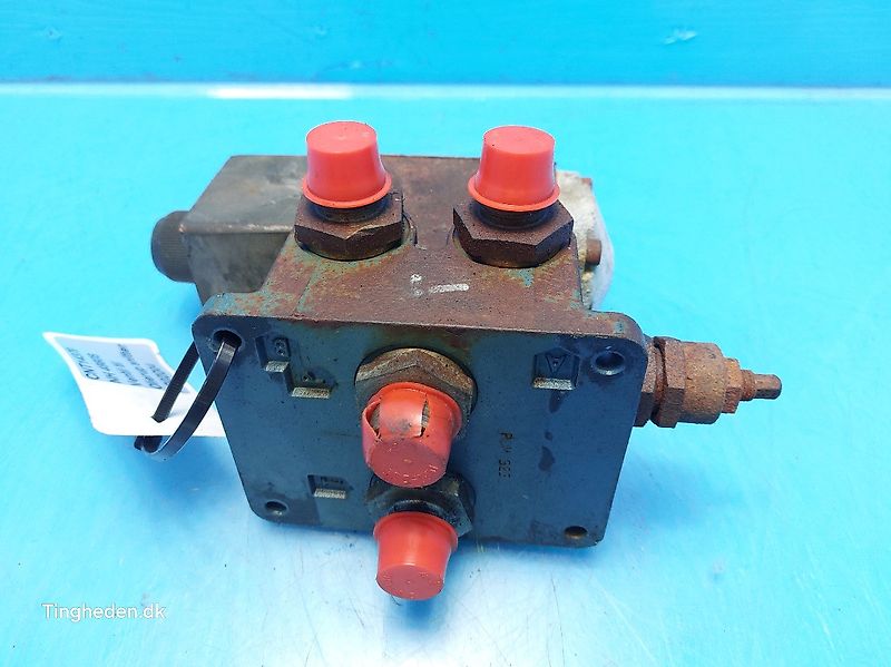 New Holland 4860S (Spare part/Reservedel/Ersatzteil)