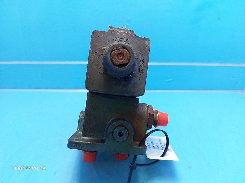 New Holland 4860S (Spare part/Reservedel/Ersatzteil)