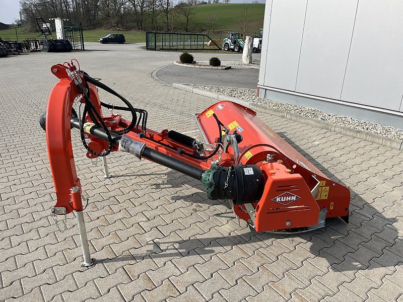 Kuhn TBES 262