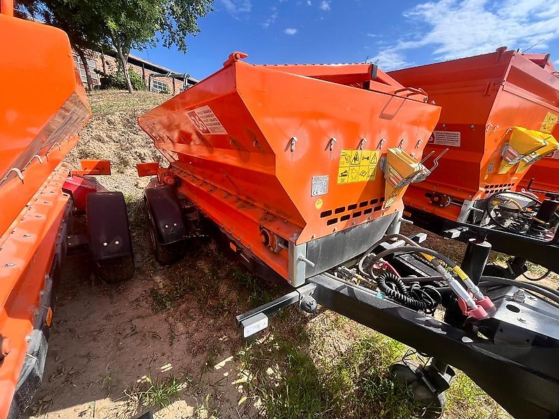 Pronar Sararita T 130