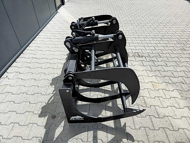 Rhino-cross 72 inch fork grapple