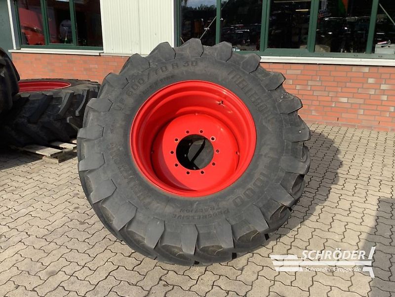 Trelleborg VF 600/70 R30 + VF 650/75 R42