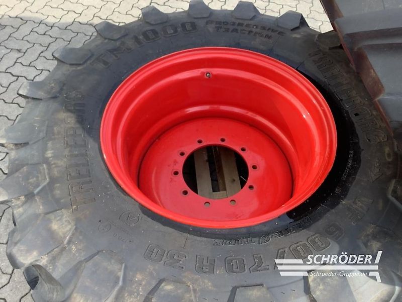 Trelleborg VF 600/70 R30 + VF 650/75 R42