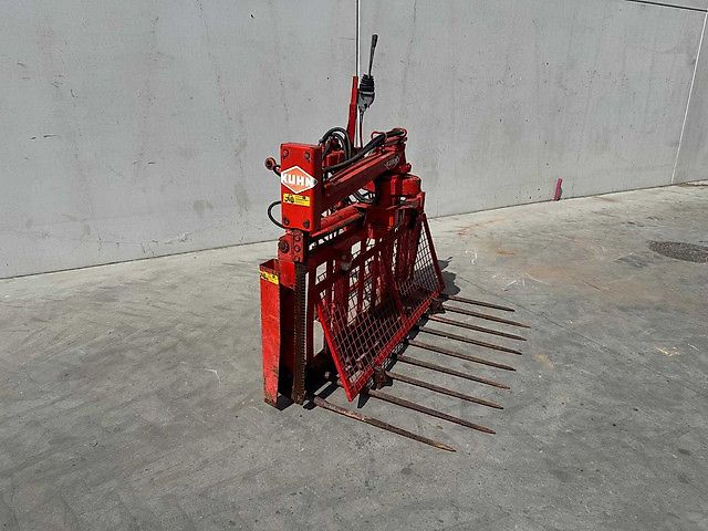 Kuhn B1201