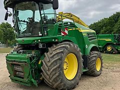 John Deere 8500