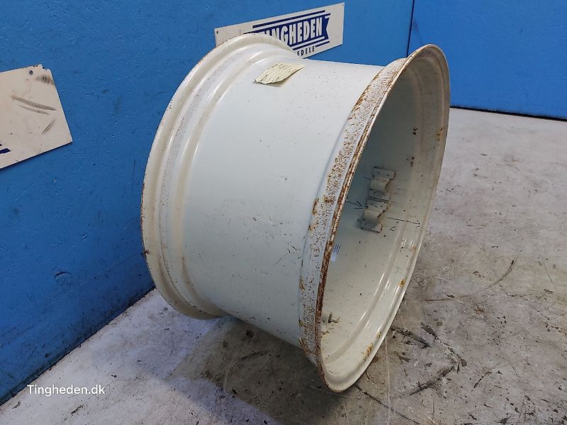 New Holland 28" 28XW15 (Spare part/Reservedel/Ersatzteil)