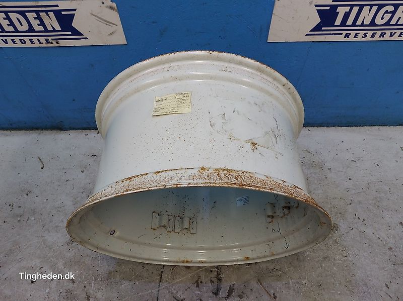 New Holland 28" 28XW15 (Spare part/Reservedel/Ersatzteil)