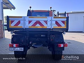 Mercedes-Benz U427 Mercedes-Benz U427