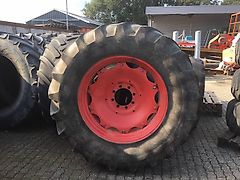 Michelin 20.8 R38 Bib X M18 + velg