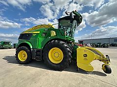 John Deere 9700i