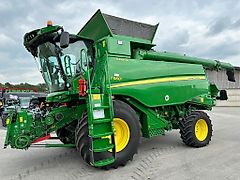 John Deere T560i