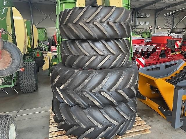 Michelin VF 480/60R28 + VF 600/60R38