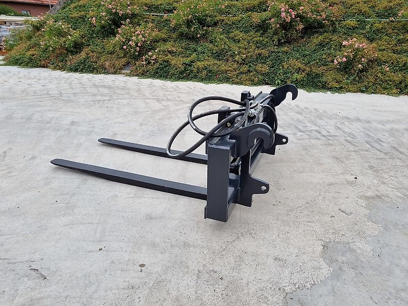 AF-Landtechnik Palettengabel mit hydraulischer Zinkenverstellung