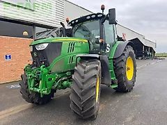 John Deere 6215r