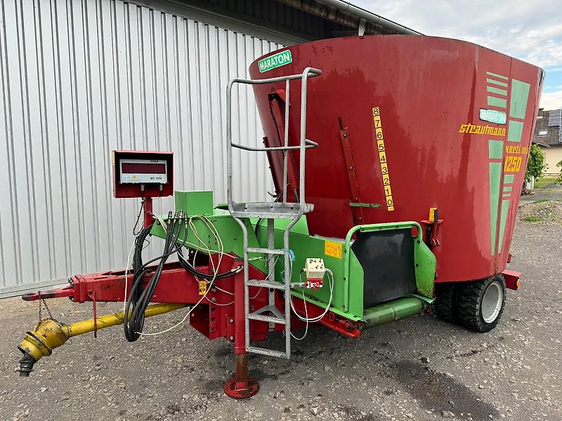 Strautmann Verti - Mix 1250