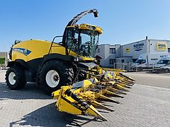 New Holland FR700 Forage Harvester 10 Row header