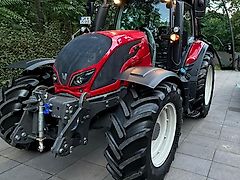 Valtra N 114