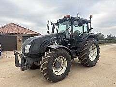 Valtra T153