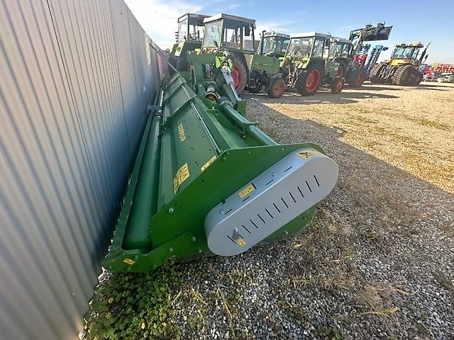 Celli Mulcher 6,44 m. spezial 8-Reihen Mais Scorpio/P