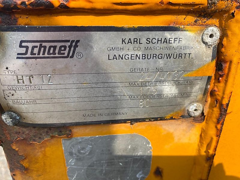 Schaeff Heckbagger HT 12