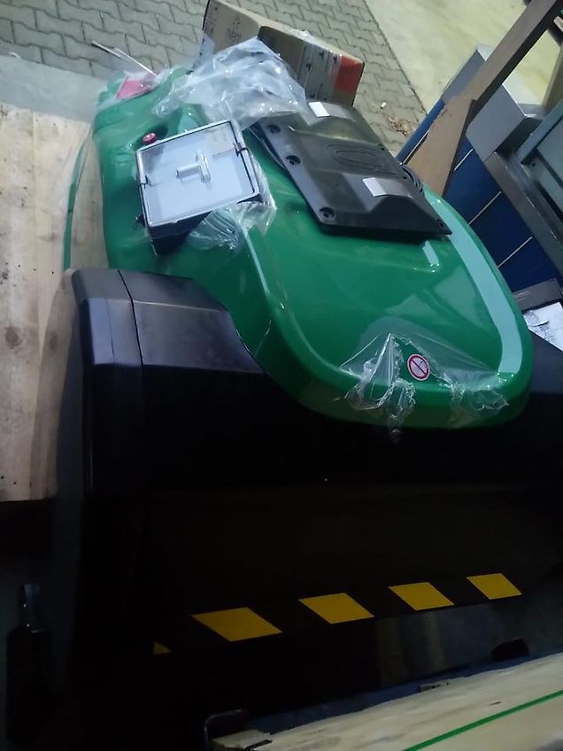 Futterschieber, Futteranschieber Butler GOLD NEU 2023