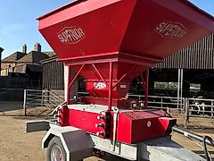 Superior Super 16 roller mill