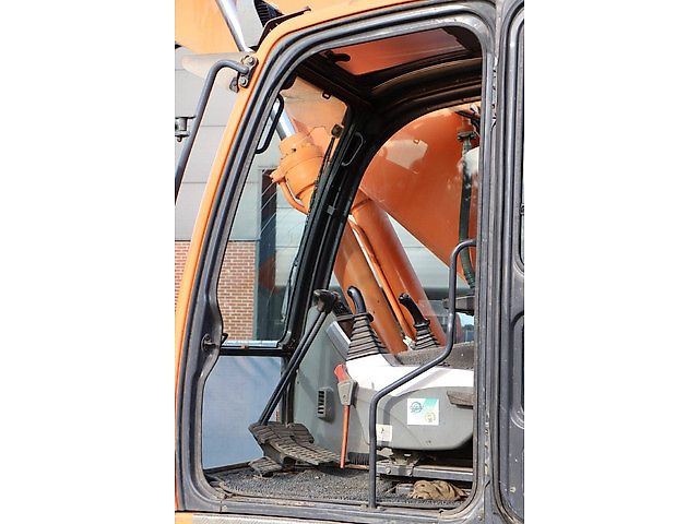 Doosan DX225LC