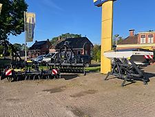 Sky Agriculture TF1800 fronttank LS P100 zaaibalk HR190-300 rotorkopeg Sky Agriculture TF1800 fronttank LS P100 zaaibalk HR190-300 rotorkopeg