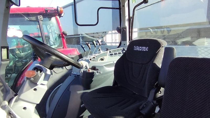 Valtra T254H